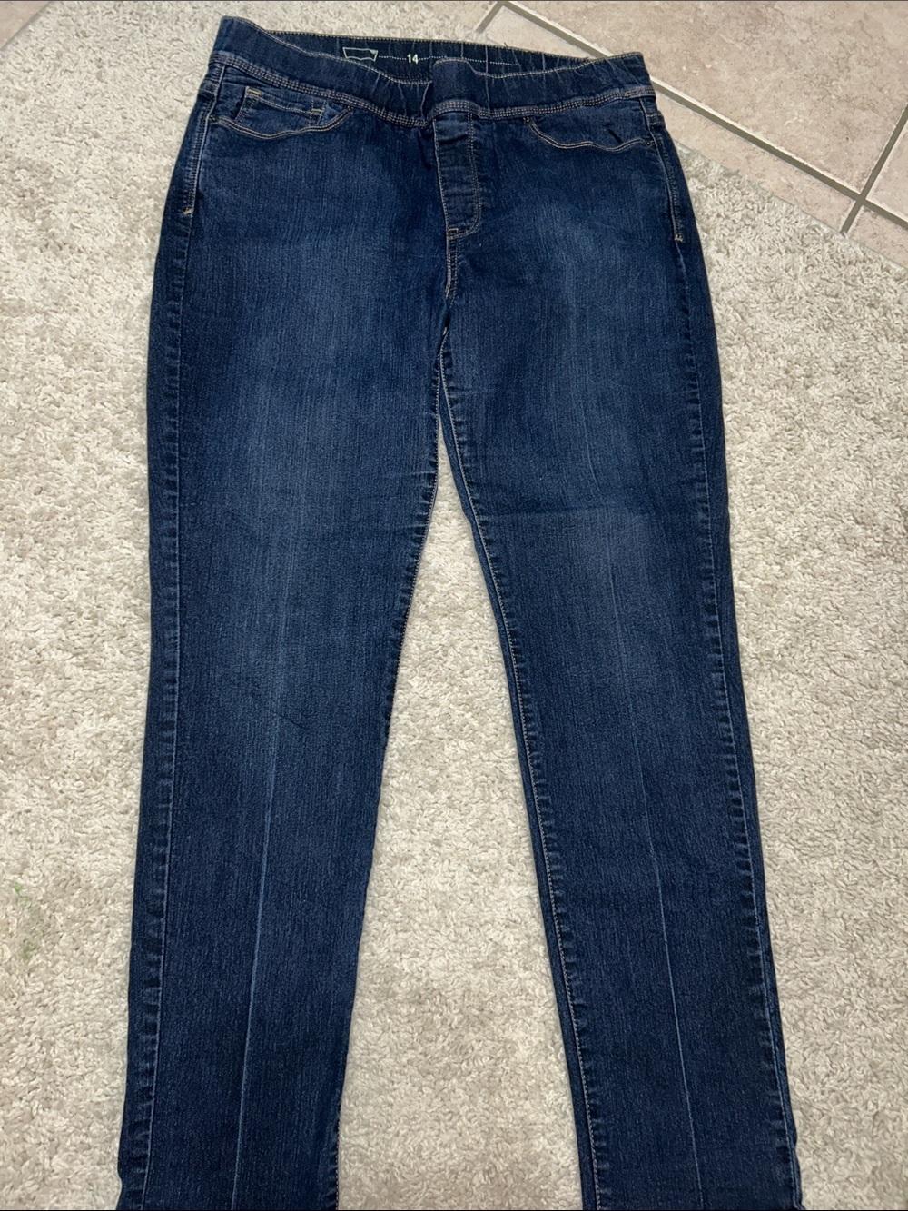 Levi's Women's Dark Blue Straight Leg Jeans